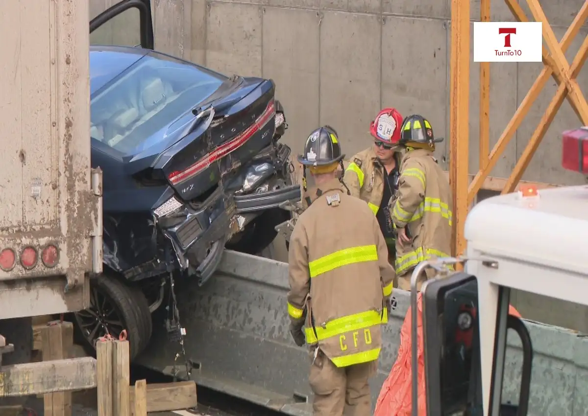 Vehicle Straddles Barrier in Car crash on Interstate 295 in Cranston