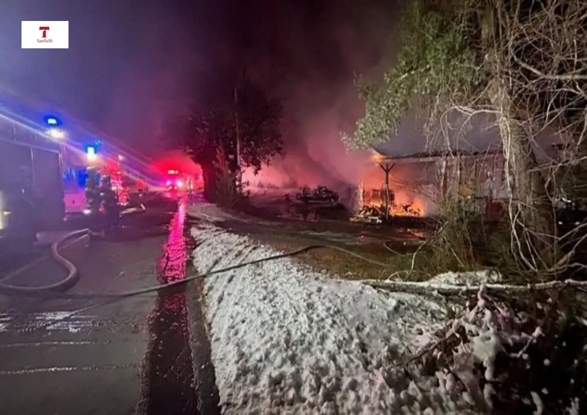 Lakeville barn fire